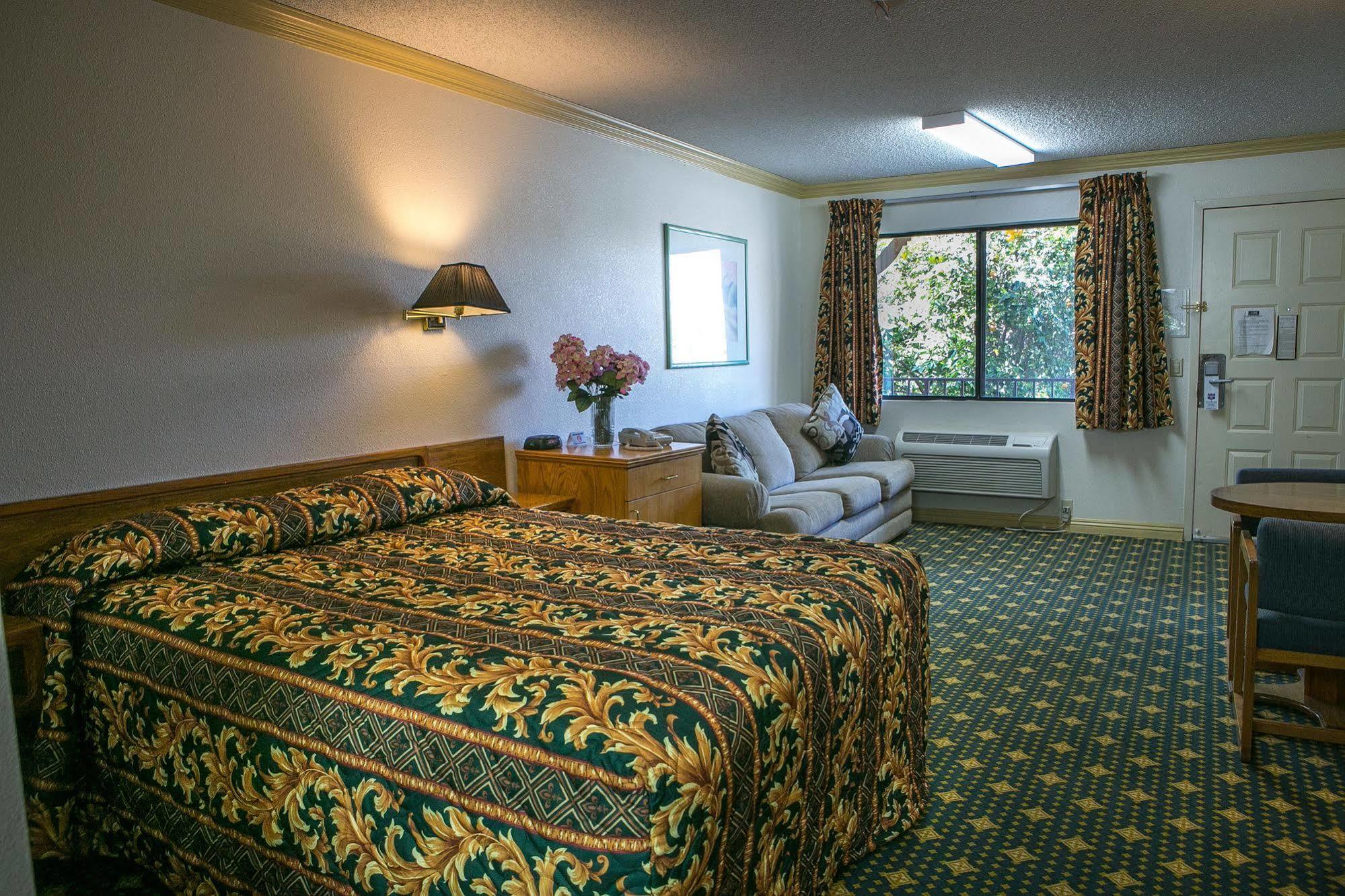 Regency Inn Norco Exteriér fotografie