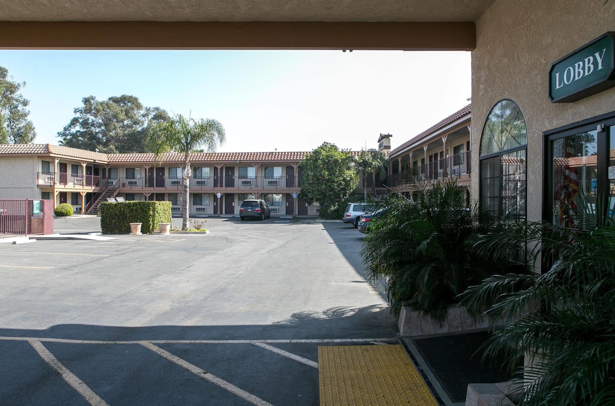Regency Inn Norco Exteriér fotografie